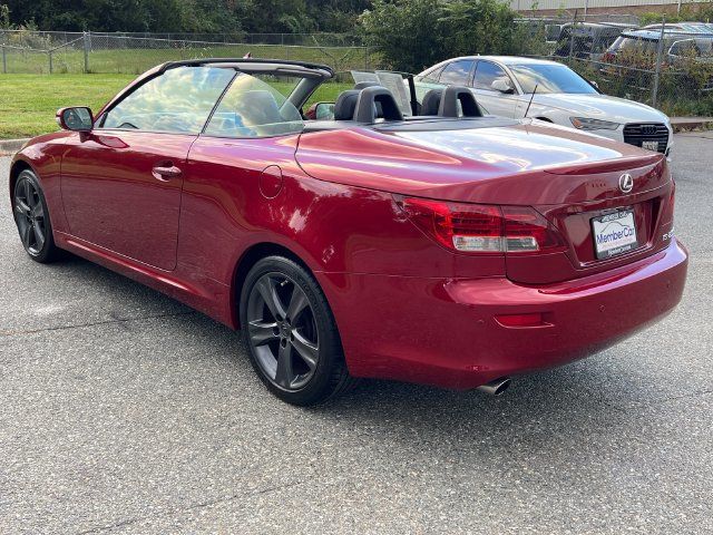 2015 Lexus IS 250C 2dr Convertible - 23091004 - 32