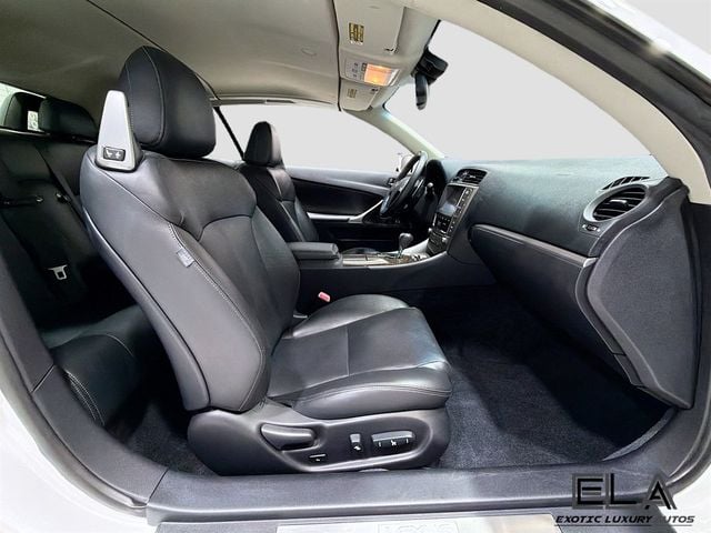 2015 Lexus IS 250C 2dr Convertible - 23020541 - 28