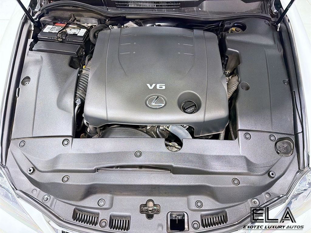 2015 Lexus IS 250C 2dr Convertible - 23020541 - 29