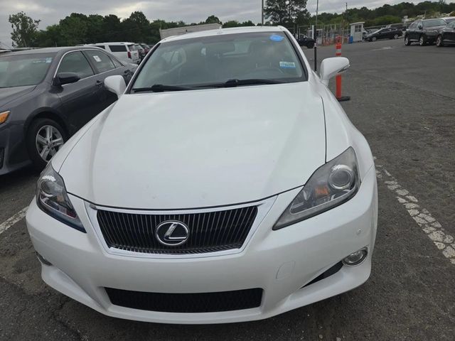 2015 Lexus IS 250C 2dr Convertible - 23020541 - 4