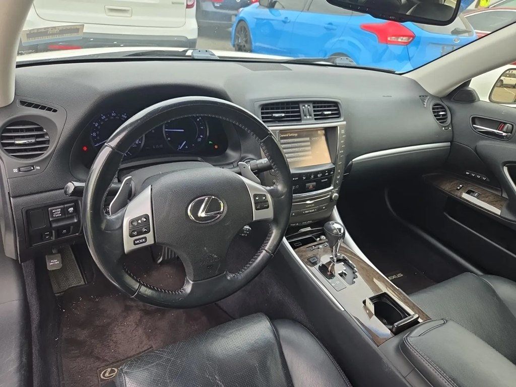 2015 Lexus IS 250C 2dr Convertible - 23020541 - 5