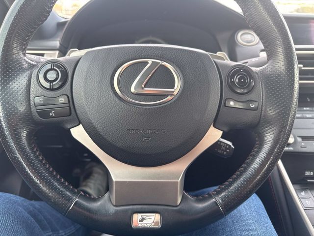 2015 Lexus IS 350 4dr Sedan AWD - 23101776 - 12