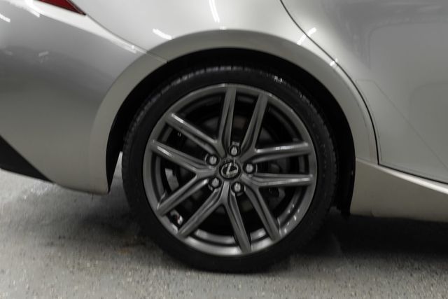 2015 Lexus IS 350 4dr Sedan AWD - 23051390 - 31