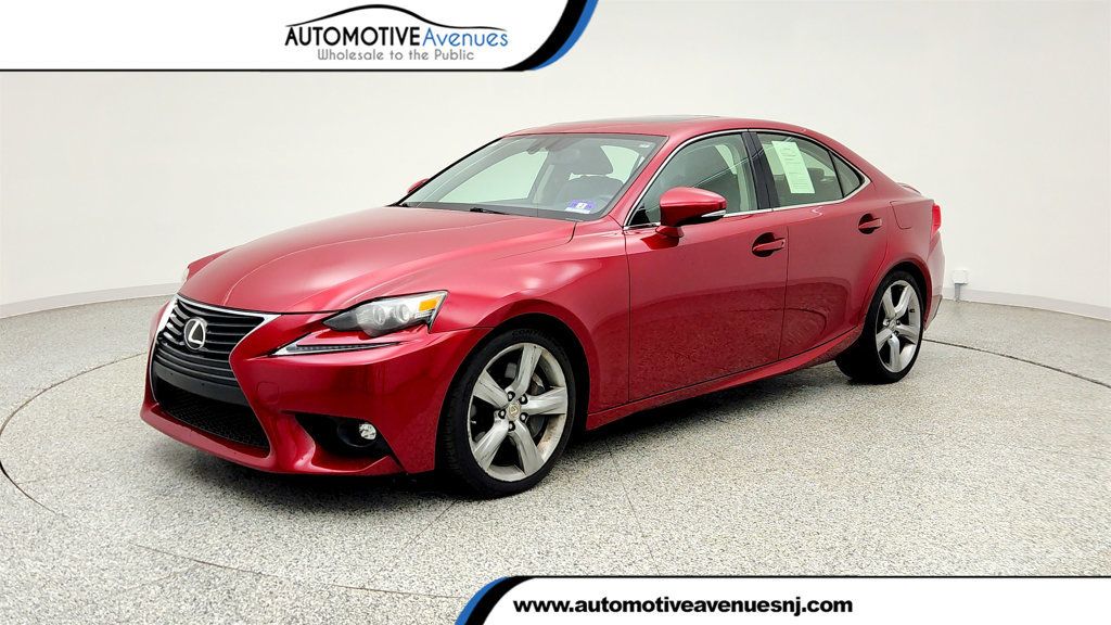 2015 Lexus IS 350 4dr Sedan AWD w/ Luxury Pkg, Nav System & 18'' Wheels - 23020176 | Video 1