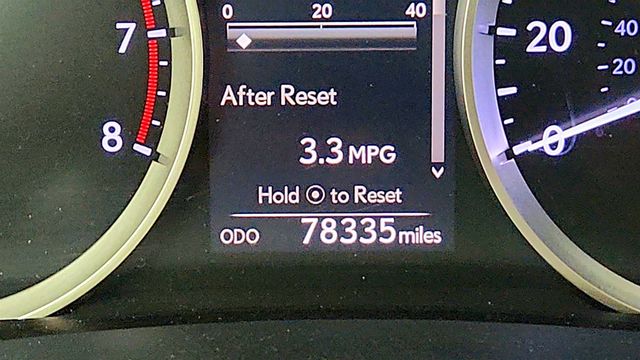 2015 Lexus IS 350 4dr Sedan AWD w/ Luxury Pkg, Nav System & 18'' Wheels - 23020176 - 15