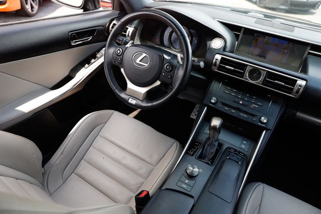 2015 Lexus IS 350 4dr Sedan RWD - F Sport - 23060194 - 22