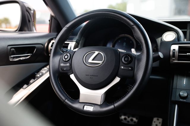 2015 Lexus IS 350 4dr Sedan RWD - F Sport - 23060194 - 29