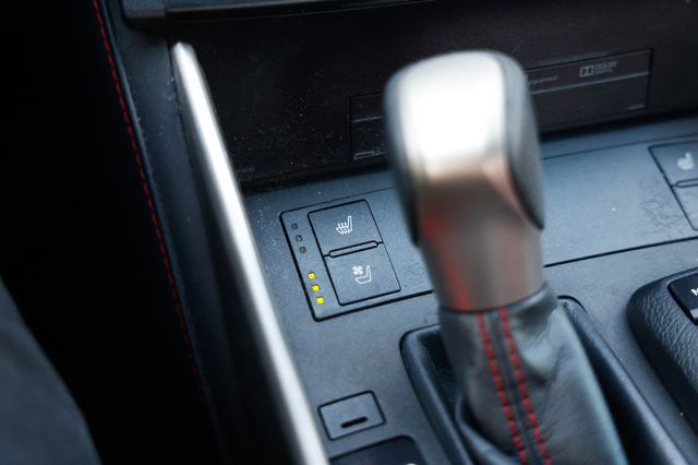 2015 Lexus IS 350 F Sport 4dr Sedan RWD - 22962170 - 37