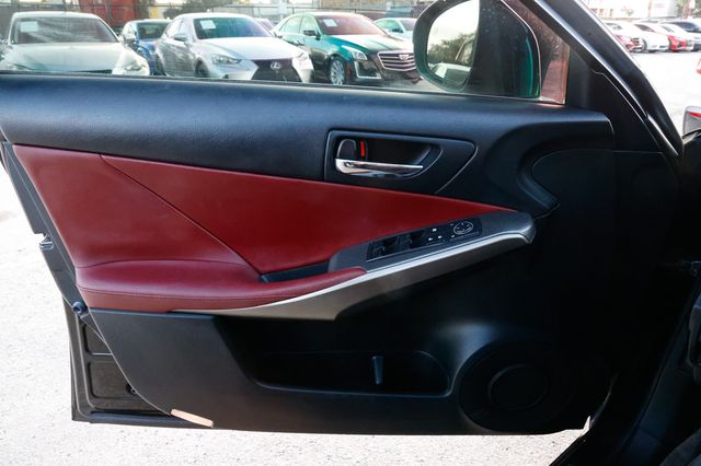 2015 Lexus IS 350 F Sport 4dr Sedan RWD - 22962170 - 40