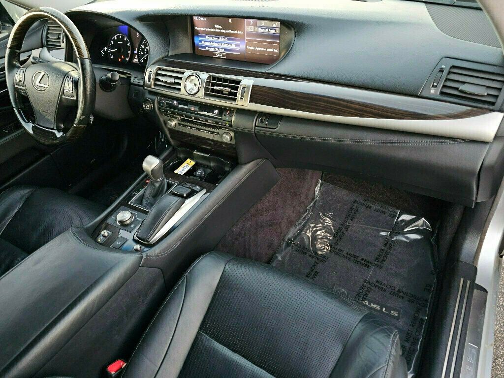 2015 Lexus LS 460 4dr Sedan AWD - 22959436 - 10