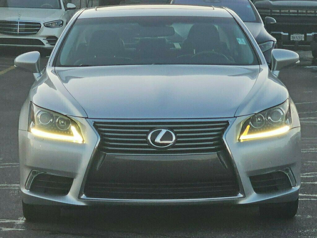 2015 Lexus LS 460 4dr Sedan AWD - 22959436 - 12