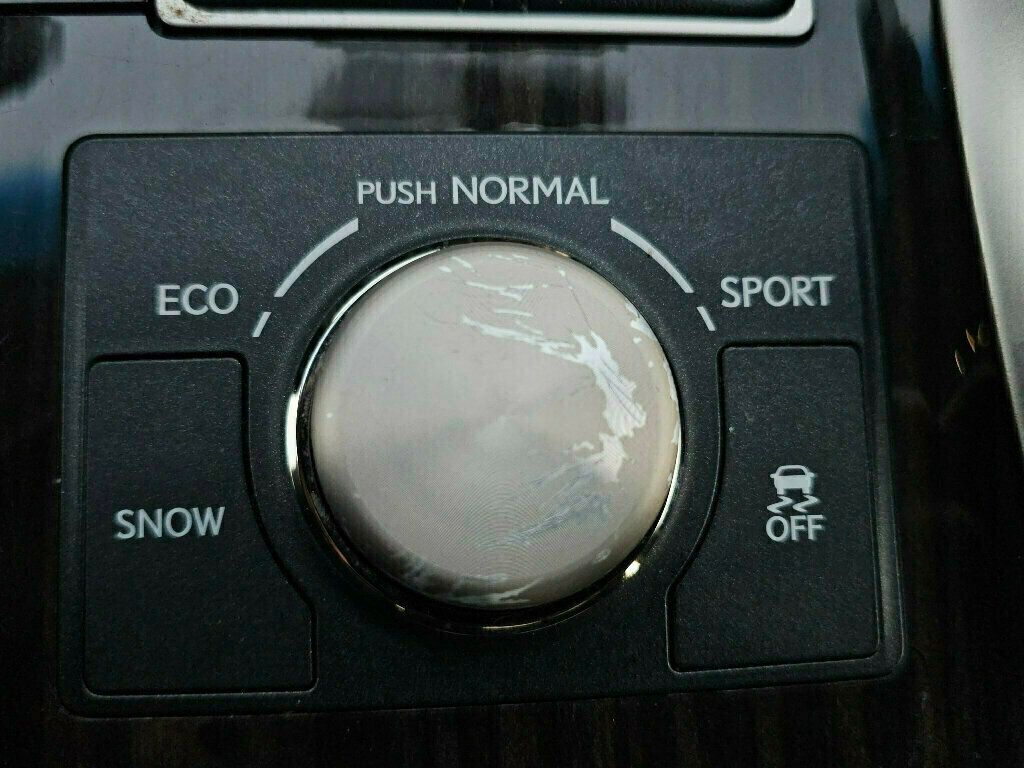 2015 Lexus LS 460 4dr Sedan AWD - 22959436 - 31