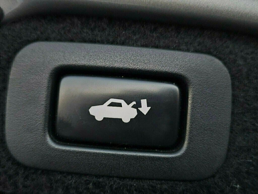 2015 Lexus LS 460 4dr Sedan AWD - 22959436 - 50