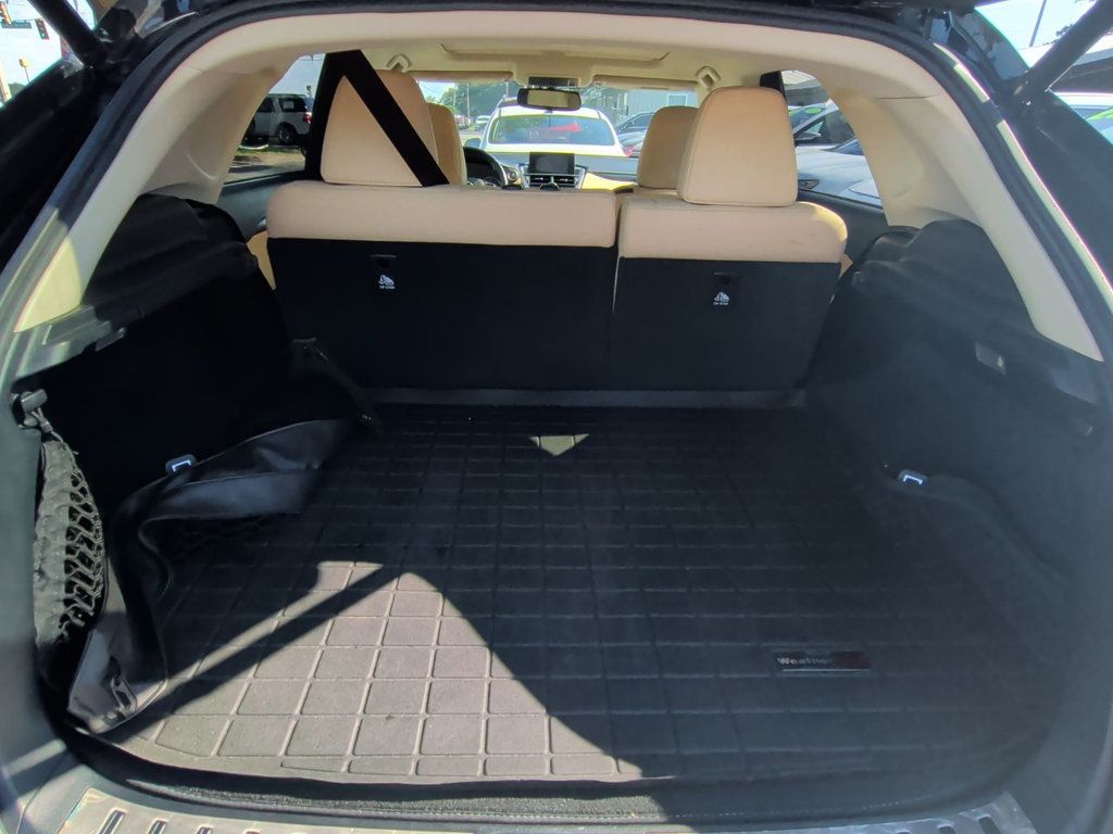 Lexus NX photo 23