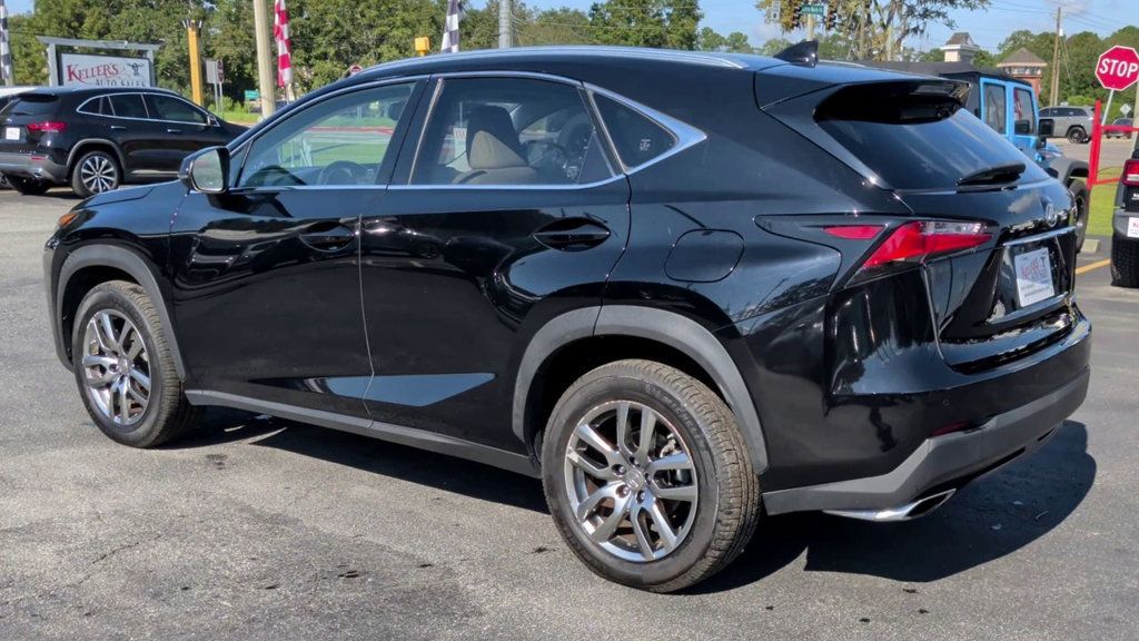 Lexus NX photo 6