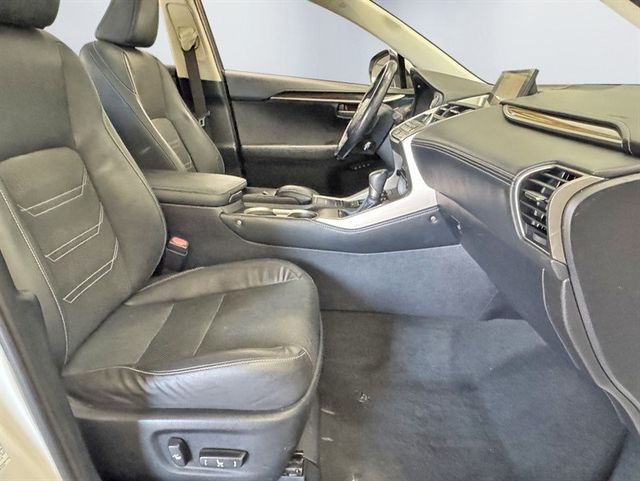 2015 Lexus NX 200t AWD 4dr - 23052532 - 25