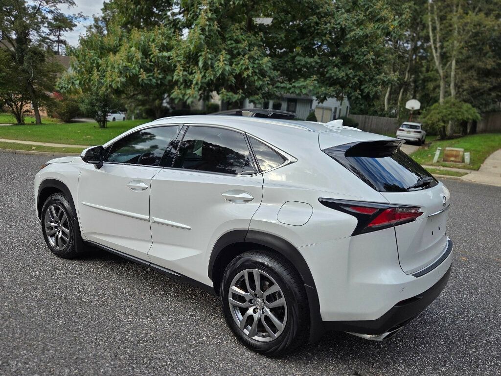 2015 Lexus NX 200t Premium photo 2