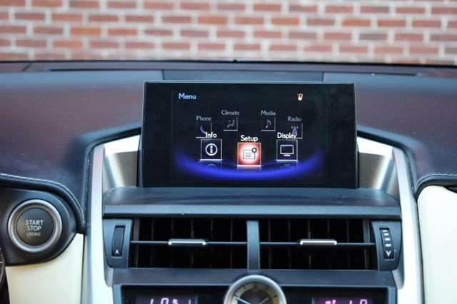 2015 Lexus NX 200t FWD 4dr - 22939520 - 33