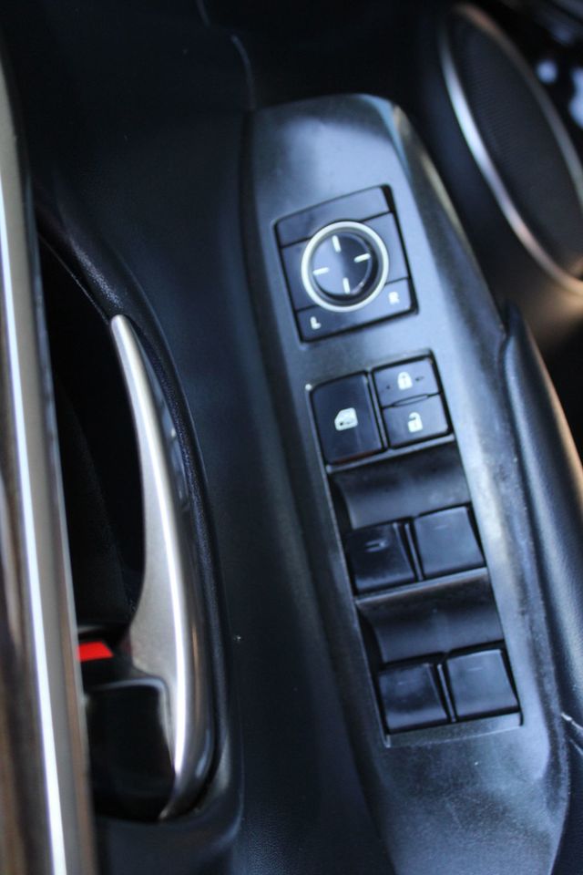 2015 Lexus NX 200t FWD 4dr F Sport - 22984989 - 18