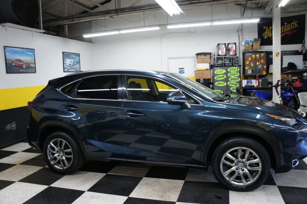Lexus NX photo 15
