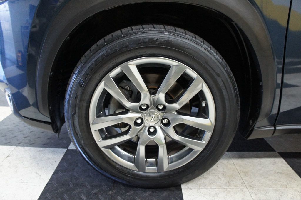 Lexus NX photo 24