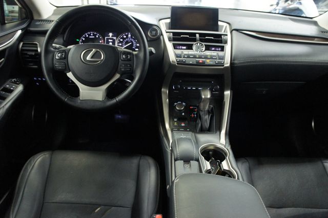 2015 Lexus NX 200t Stunning! Well taken care of! - 23059364 - 44