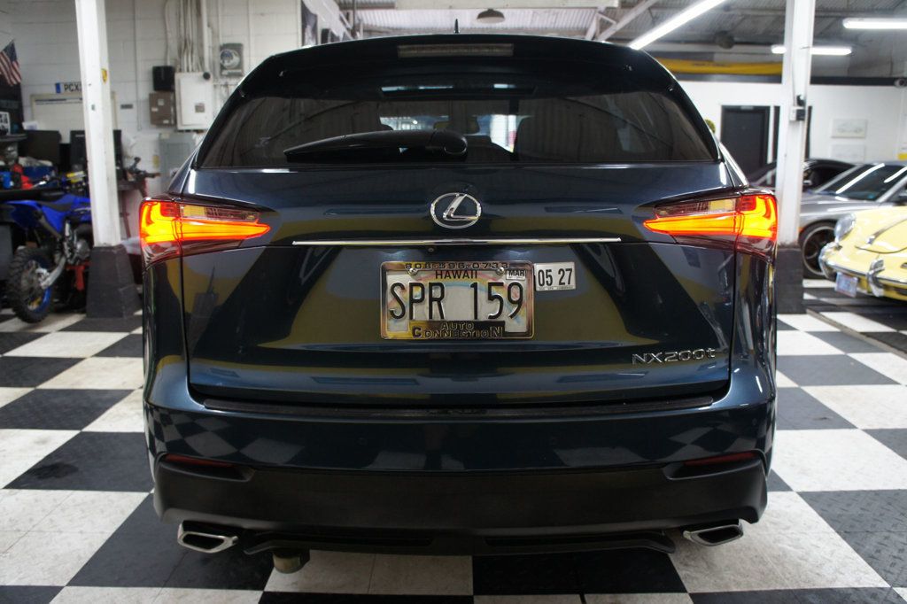 Lexus NX photo 7