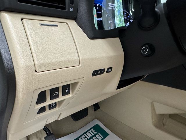2015 Lexus RX 350 AWD 4dr - 23040716 - 12