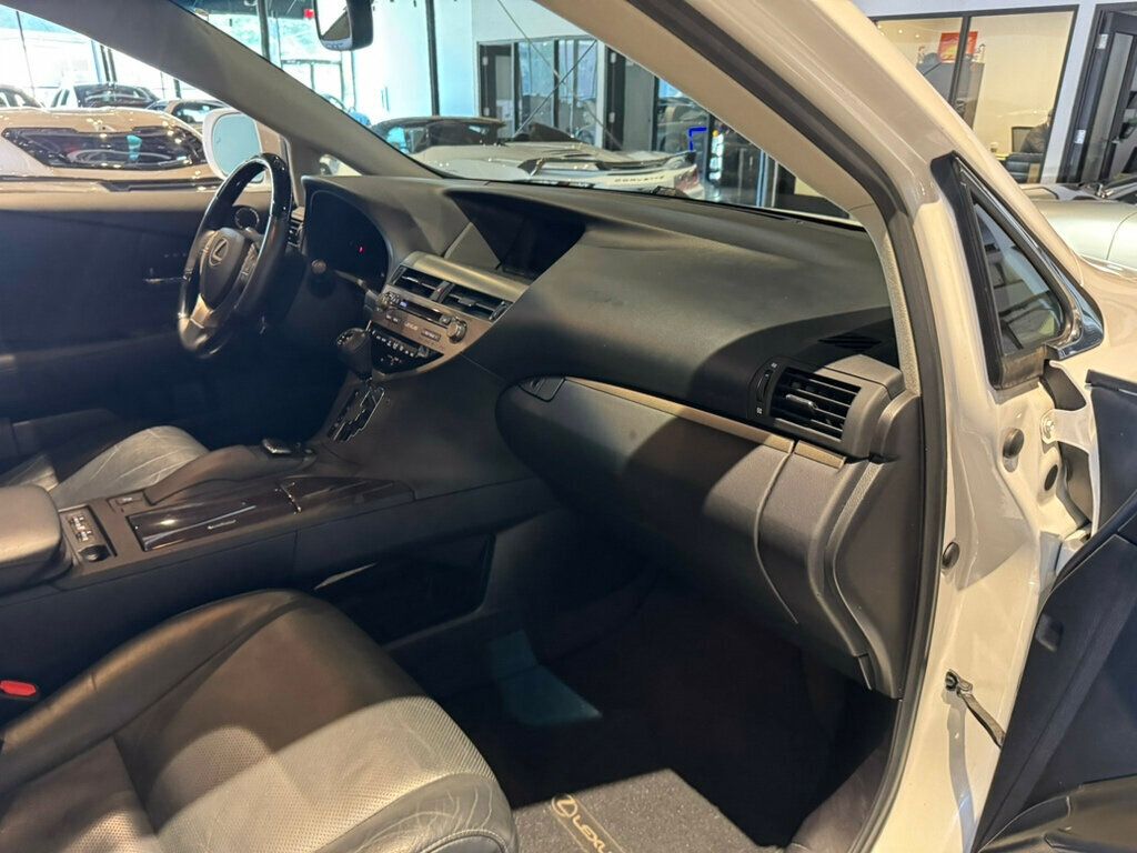 2015 Lexus RX 350 LocalTrade/NAV Pkg/PremiumPkg/Htd&CldSeats/MoonRoof/ParkAssist - 22931626 - 26