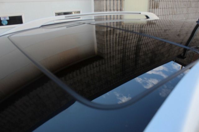 2015 Lexus RX 350 PREMIUM & COMFORT PACKAGE $7120.00 OF FACTORY INSTALLED OPTIONS - 22939920 - 32