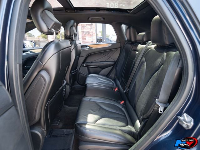 2015 Lincoln MKC AWD, PANORAMIC SUNROOF, SELECT PLUS PKG, NAVIGATION, 18" WHEELS - 22610660 - 9
