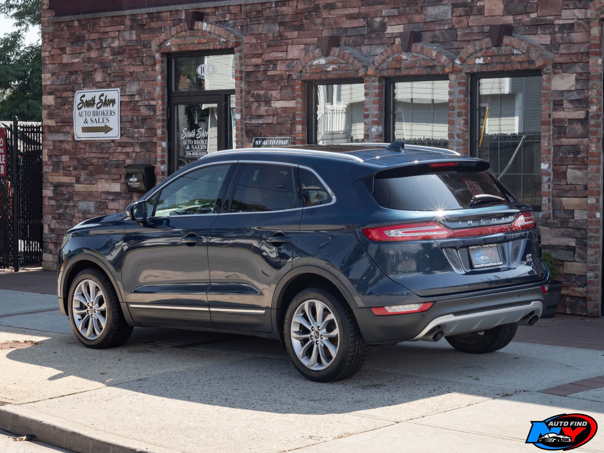 2015 Lincoln MKC Select photo 4