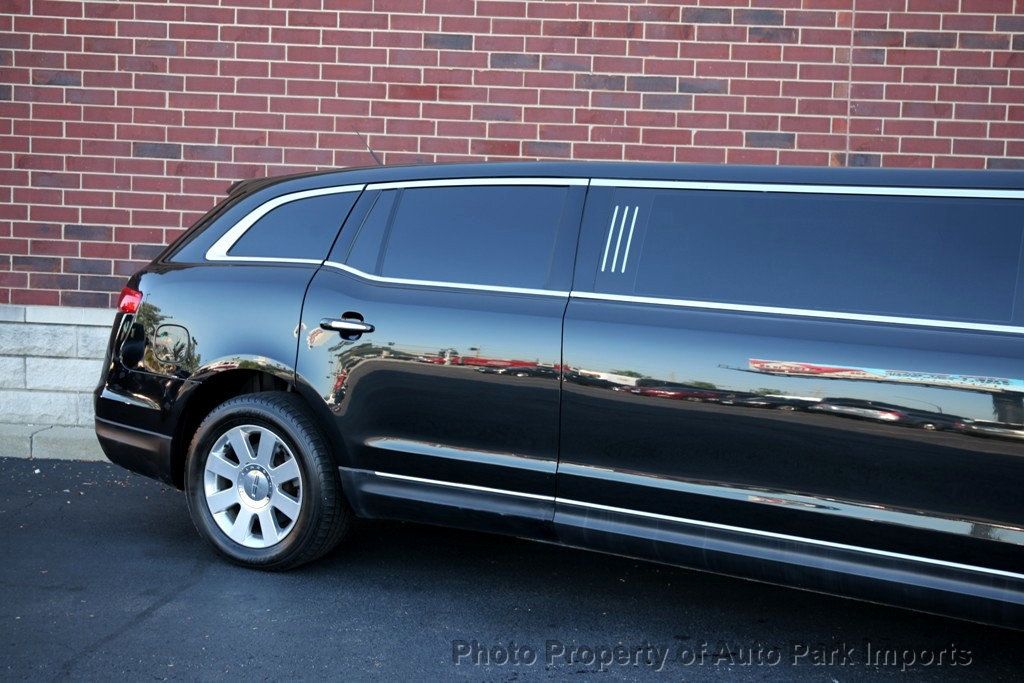 2015 Lincoln MKT 3.7L AWD Limo  - 20327673 - 12