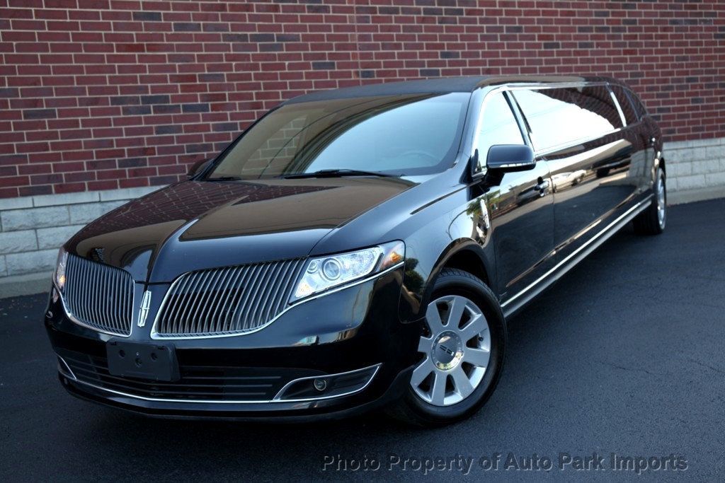 2015 Lincoln MKT 3.7L AWD Limo  - 20327673 - 1