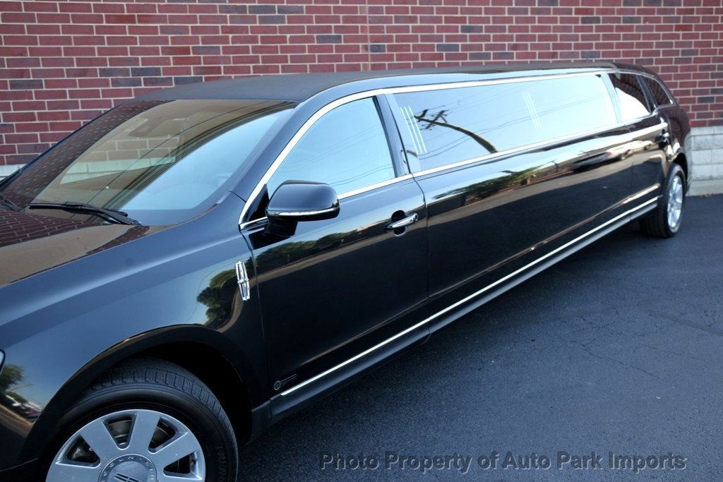 2015 Lincoln MKT 3.7L AWD Limo  - 20327673 - 2