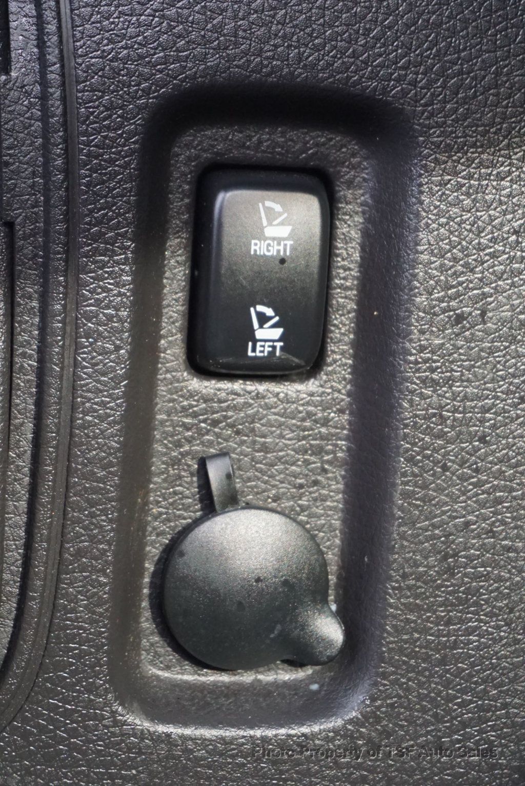 2015 Lincoln MKX AWD 4dr ELITE PKG NAVI REAR CAM PANO ROOF HOT&COOL SEATS LEATHER - 22971295 - 42