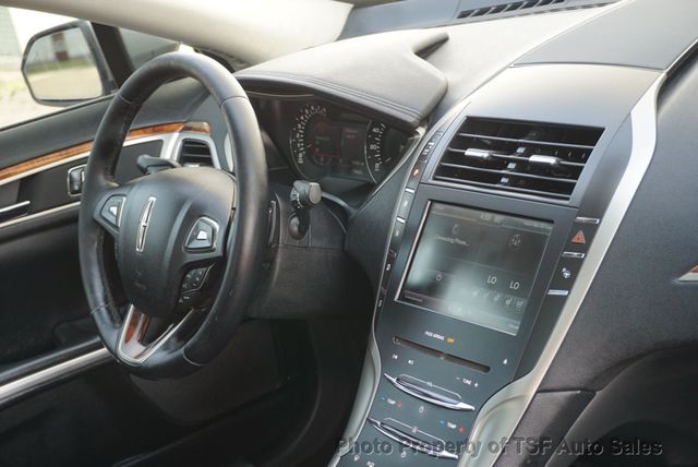 2015 Lincoln MKZ 4dr Sedan AWD 3.7L PANO ROOF HEATED&COOLED SEATS LEATHER LOADED! - 23013845 - 17