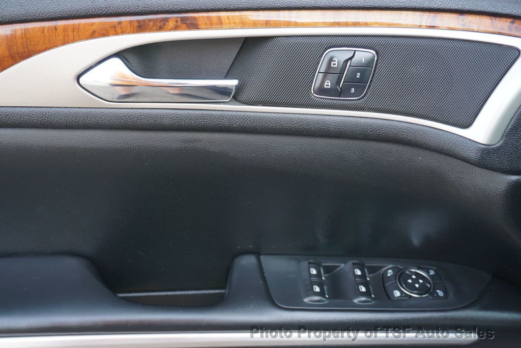 2015 Lincoln MKZ 4dr Sedan AWD 3.7L PANO ROOF HEATED&COOLED SEATS LEATHER LOADED! - 23013845 - 32