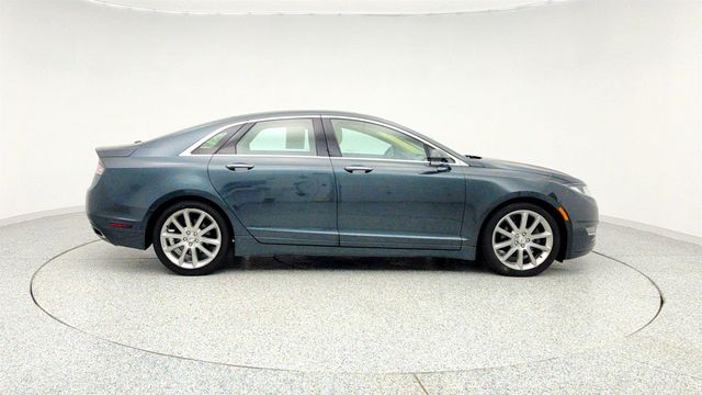 2015 Lincoln MKZ 4dr Sedan AWD with Equipment 102A, Power Moonroof & 19'' Wheels - 22962915 - 3