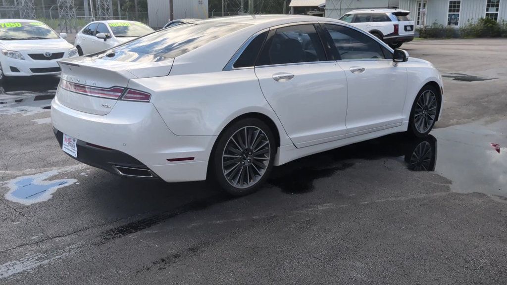 Lincoln MKZ 4dr Sedan Hybrid FWD photo 8