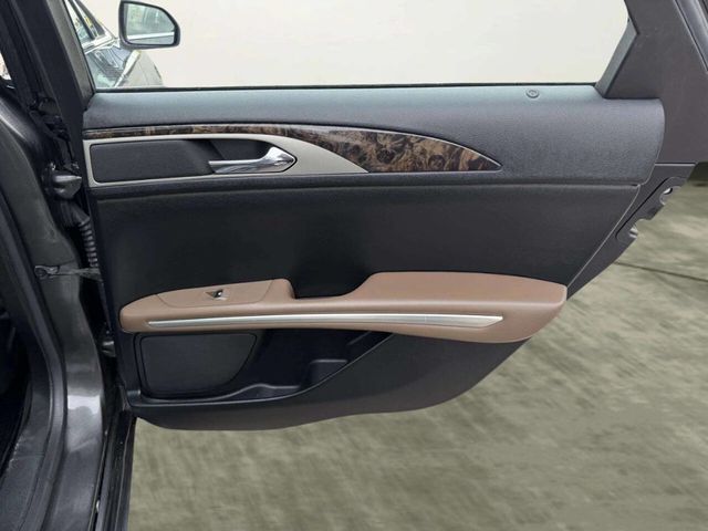 2015 Lincoln MKZ 4dr Sedan Hybrid FWD - 23002116 - 19