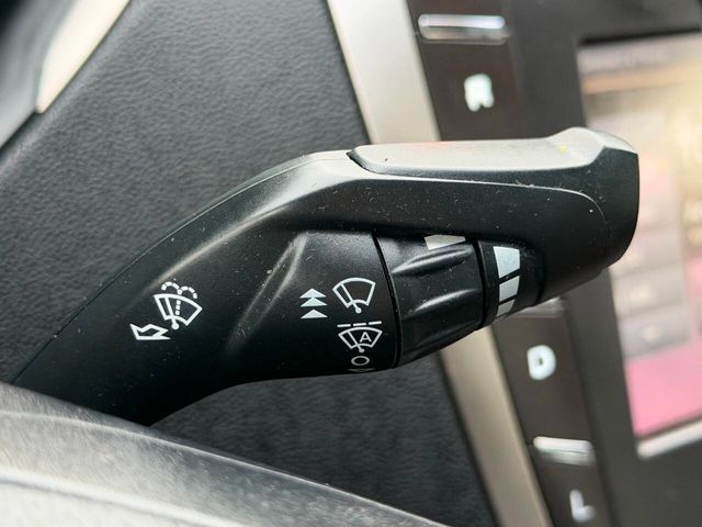 2015 Lincoln MKZ 4dr Sedan Hybrid FWD - 23002116 - 35