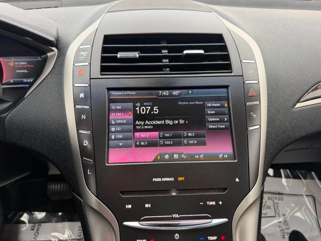 2015 Lincoln MKZ 4dr Sedan Hybrid FWD - 23002116 - 37