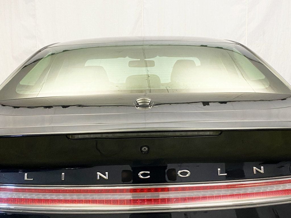 2015 Lincoln MKZ Hybrid photo 7