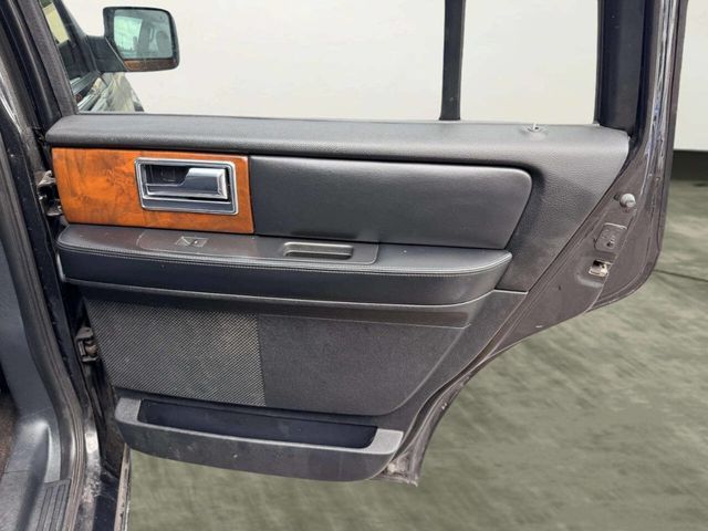2015 Lincoln Navigator 4WD 4dr - 23039372 - 27