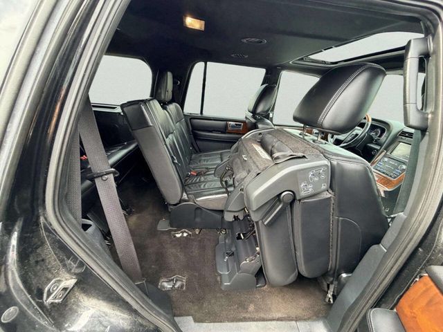 2015 Lincoln Navigator 4WD 4dr - 23039372 - 29