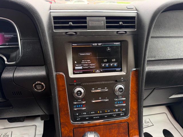 2015 Lincoln Navigator 4WD 4dr - 23039372 - 41