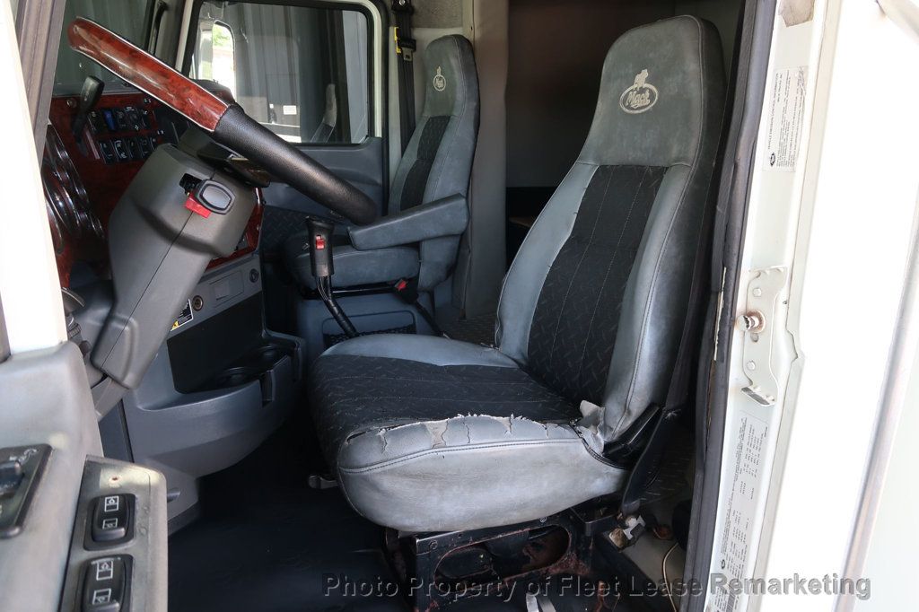 2015 Mack CHU613 Pinnacle 64T Sleeper  - 22887170 - 10