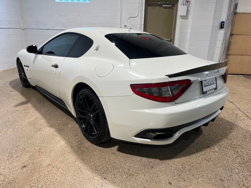 2015 Maserati Granturismo Sport MC photo 17
