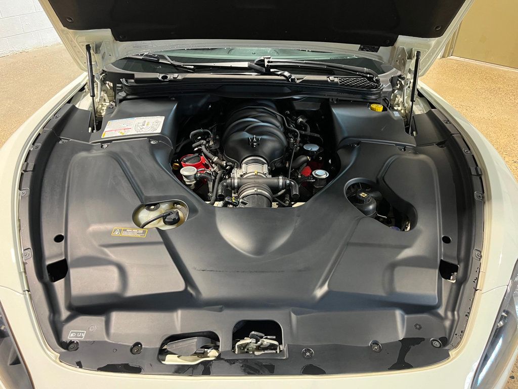 2015 Maserati Granturismo Sport MC photo 22